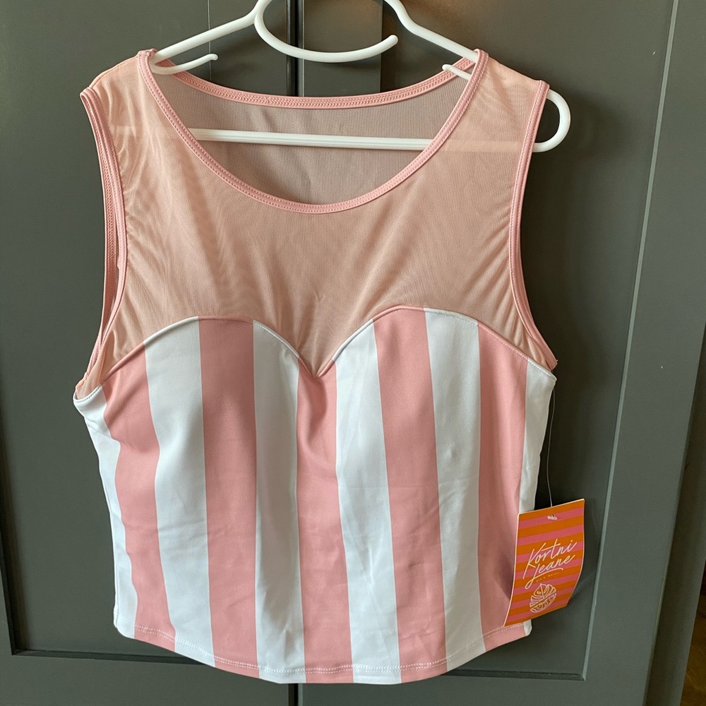 NWT Kortni Jeane Netted Sweetheart